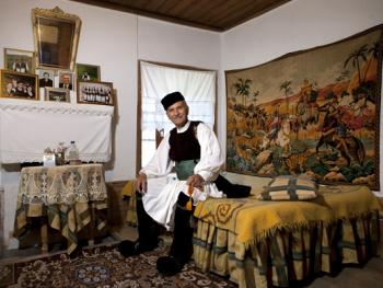 希腊沃武萨的村民